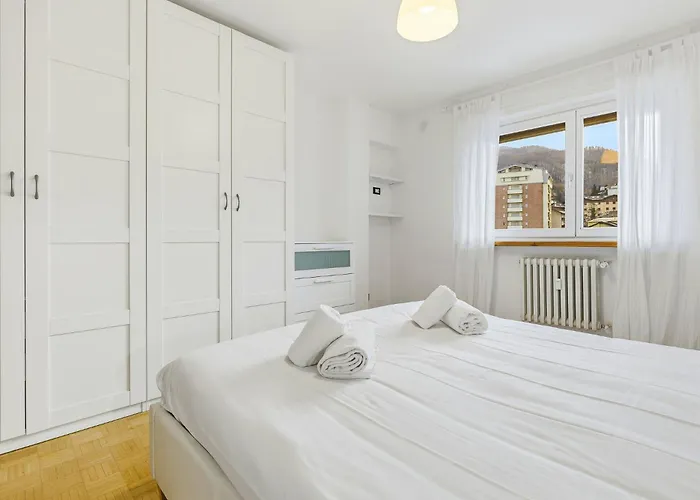 Hostdomus - Sky Alps Daire Oulx